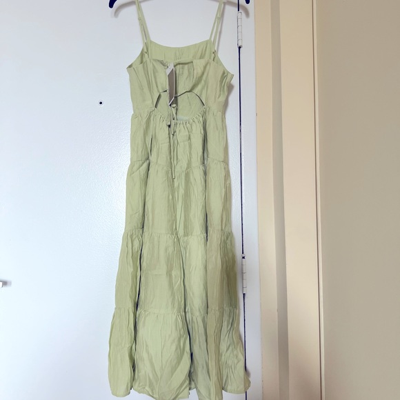 Summer dress in size small - Picture 2 of 8